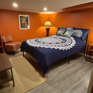 Apartment A Gem In The Emerald City: For Business And Travel